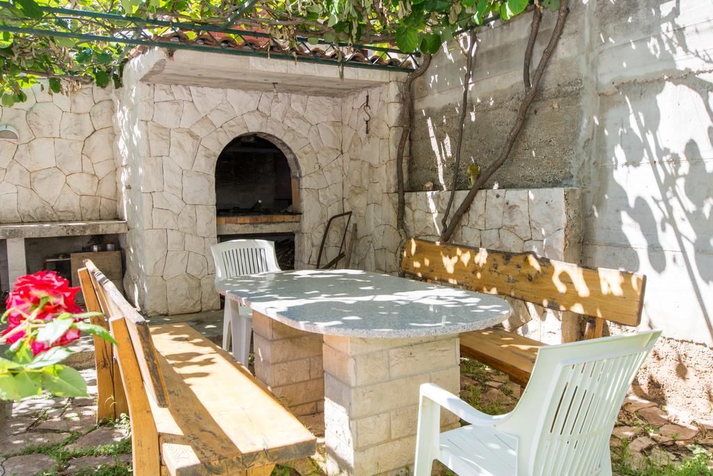 Apartmani Ferdi تروغير المظهر الخارجي الصورة